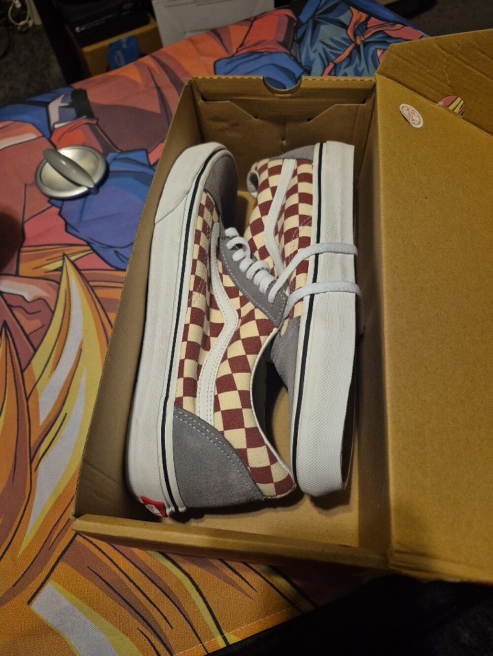 Vans Checkerboard Low Top Sneakers - Burgundy & White